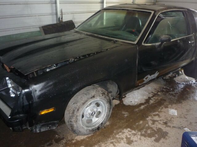 Chevrolet Chevy Monza 1979 image number 0