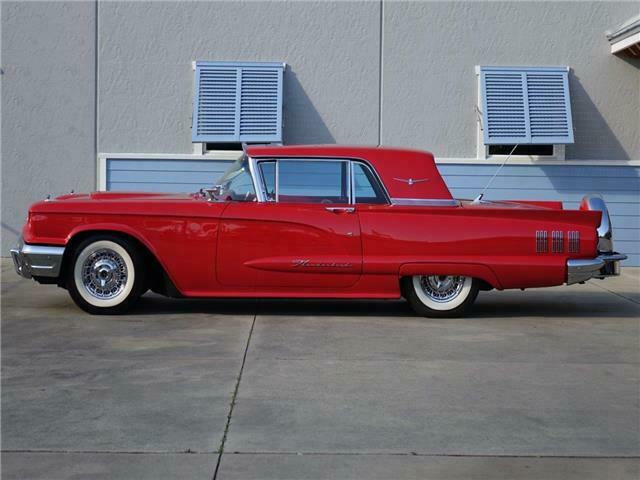 Ford Thunderbird 1960 image number 5