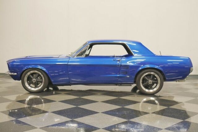 Ford Mustang 1967 image number 2