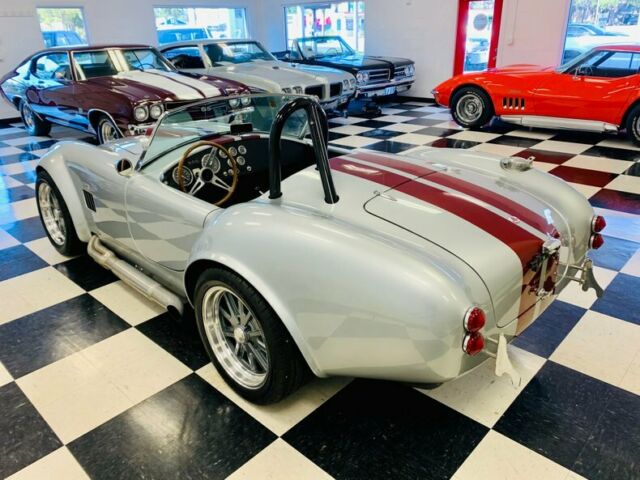 Shelby Cobra 1966 image number 8