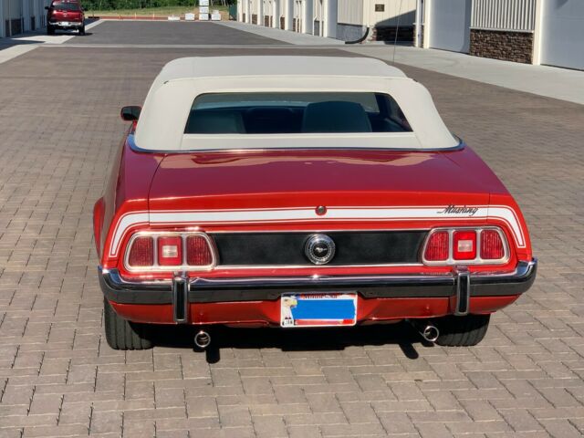 Ford Mustang 1973 image number 31