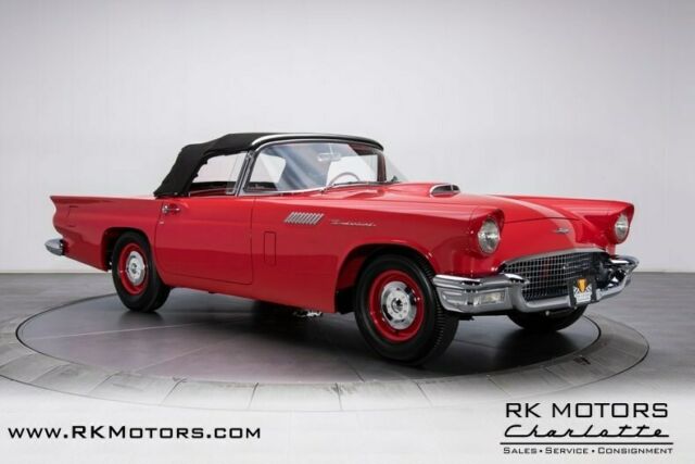 Ford Thunderbird 1957 image number 12