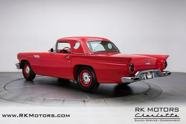 Ford Thunderbird 1957 image number 16