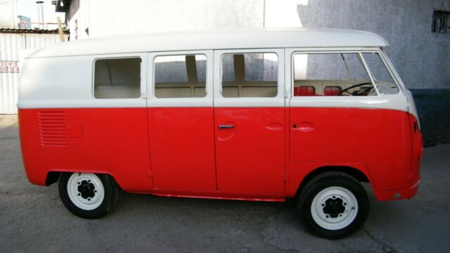 Volkswagen Bus/Vanagon 1966 image number 0