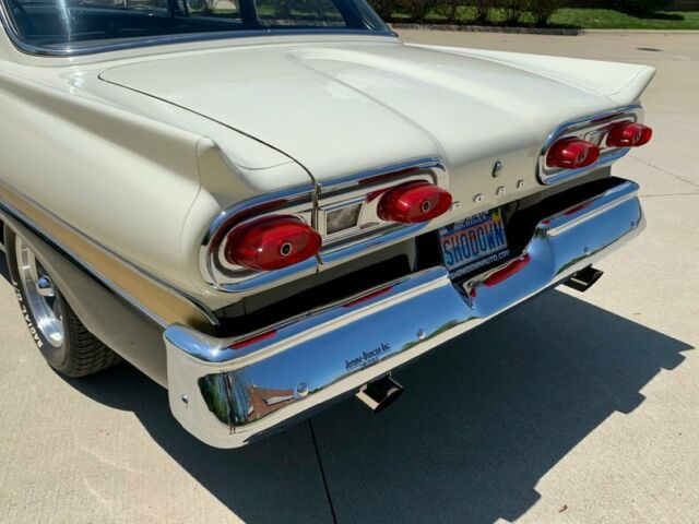 Ford Fairlane 1958 image number 47