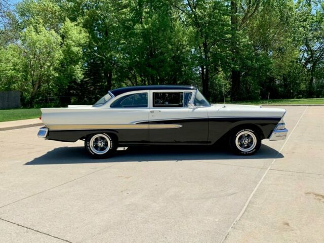 Ford Fairlane 1958 image number 5