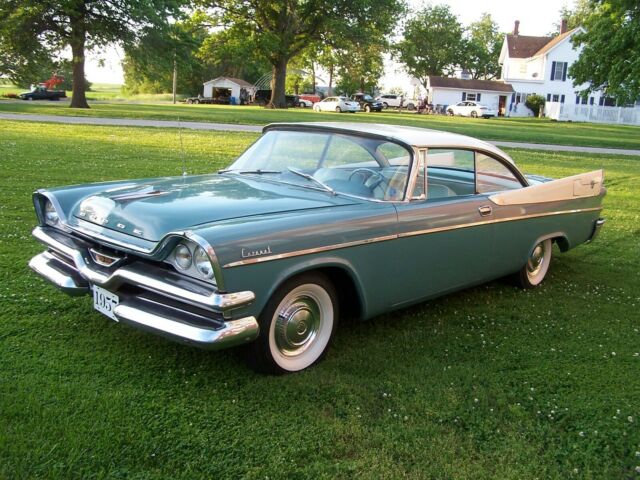 Dodge Coronet 1957 image number 1