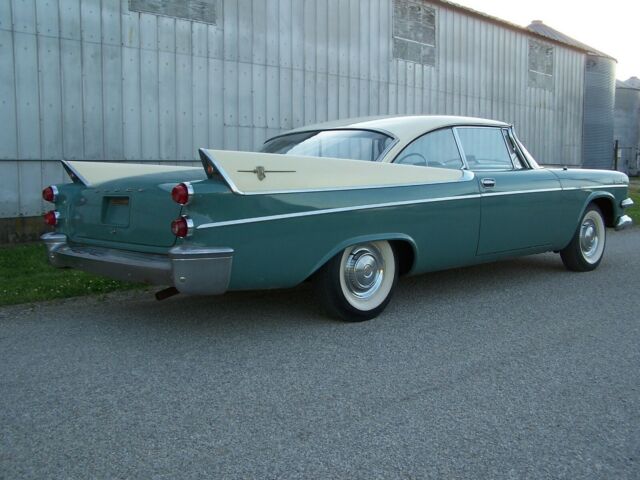 Dodge Coronet 1957 image number 12