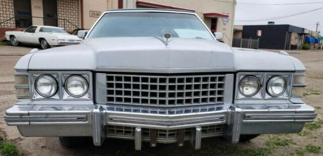 Cadillac Fleetwood 1974 image number 0