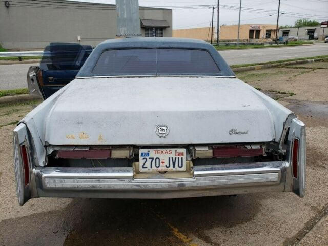 Cadillac Fleetwood 1974 image number 27