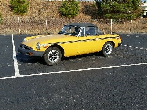 MG MGB 1976 image number 1