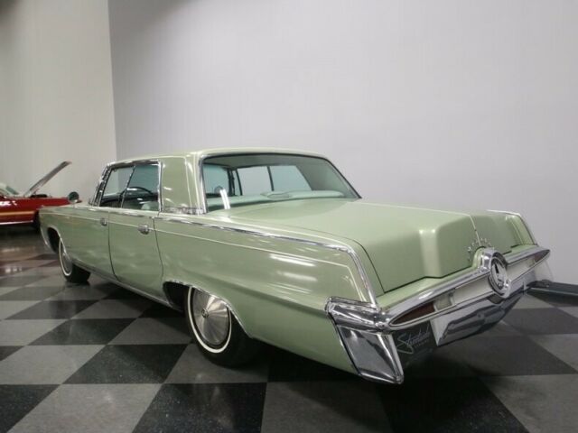 Chrysler Imperial 1964 image number 38