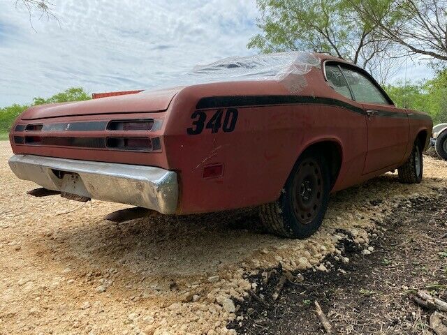 Plymouth Duster 1970 image number 20