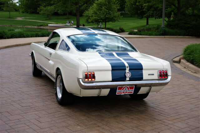 Ford Mustang 1966 image number 28