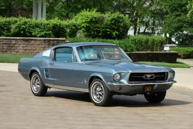 Ford Mustang 1967 image number 1