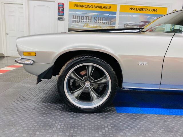 Chevrolet Camaro 1972 image number 17