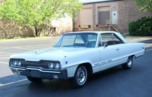 Dodge Monaco 500 1966 image number 1