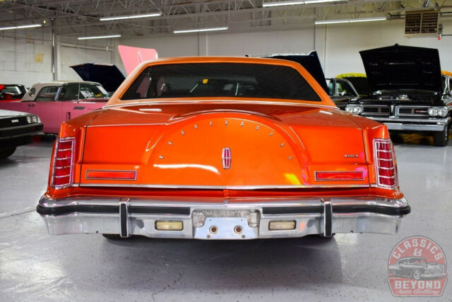 Lincoln Continental 1977 image number 21