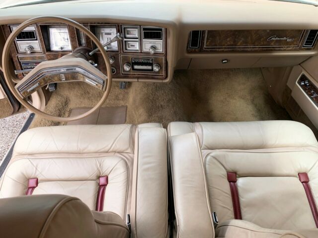 Lincoln Continental 1978 image number 19