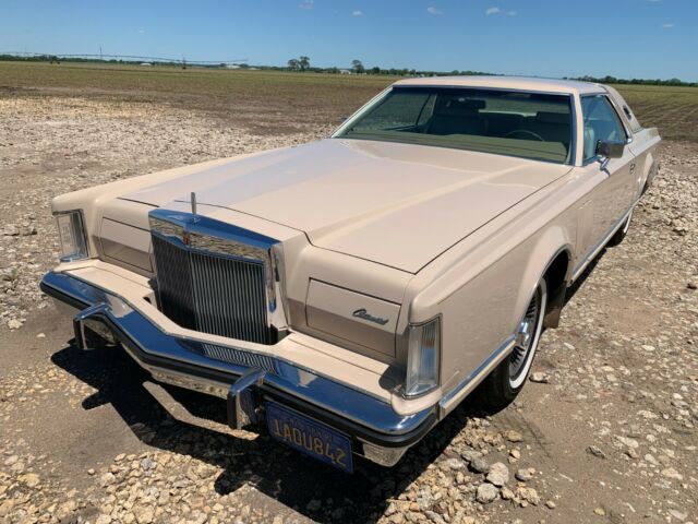 Lincoln Continental 1978 image number 2