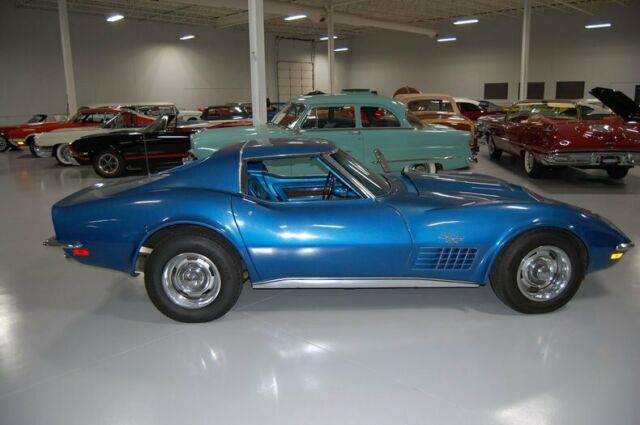 Chevrolet Corvette 1970 image number 22