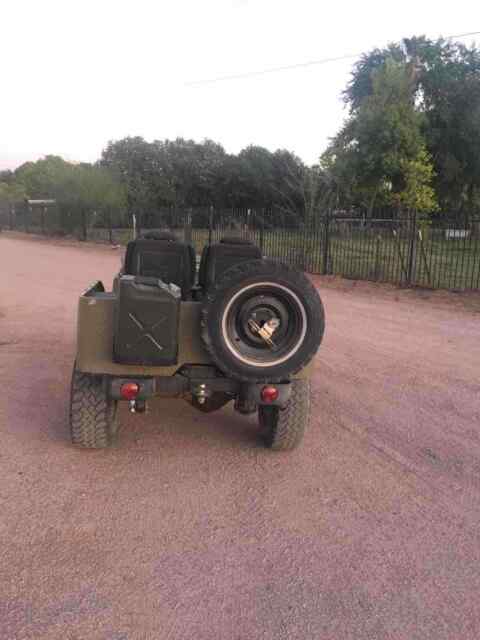 Jeep Ford GPW 1943 image number 2