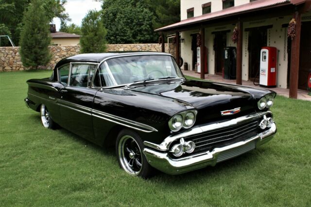 Chevrolet Biscayne 1958 image number 2