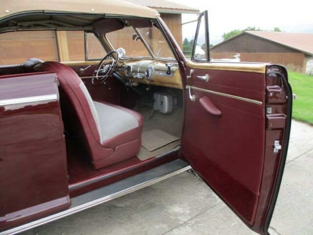 Ford Supper Deluxe Convertible 1946 image number 36