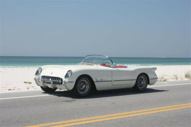 Chevrolet Corvette 1955 image number 0