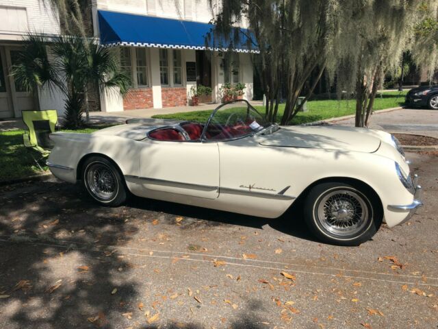 Chevrolet Corvette 1955 image number 10