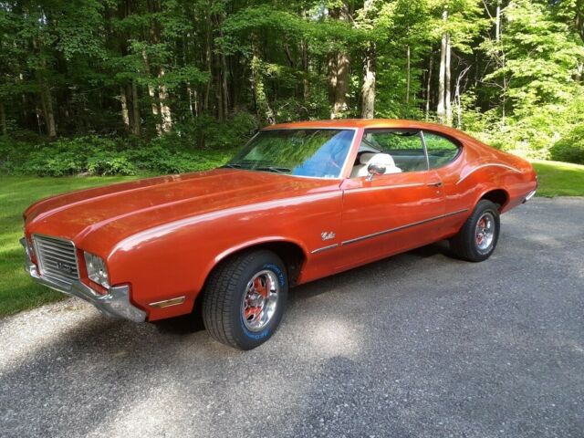 Oldsmobile Cutlass 1972 image number 11