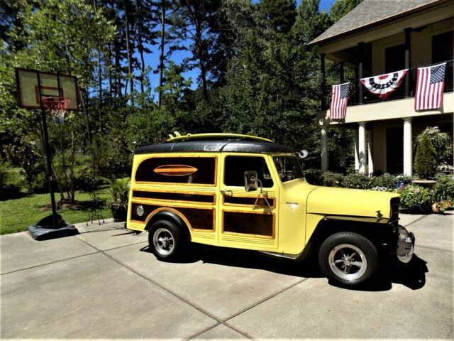 Willys Station Wagon 1950 image number 1