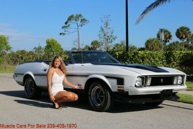 Ford Mustang 1973 image number 26