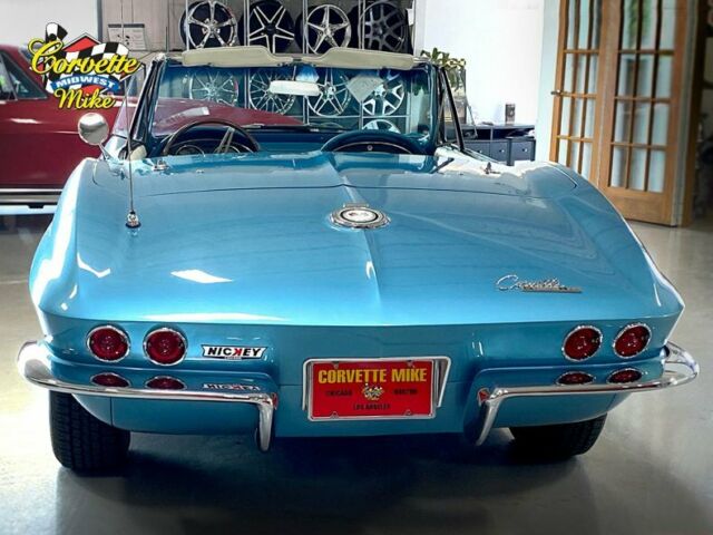 Chevrolet Corvette 1965 image number 23