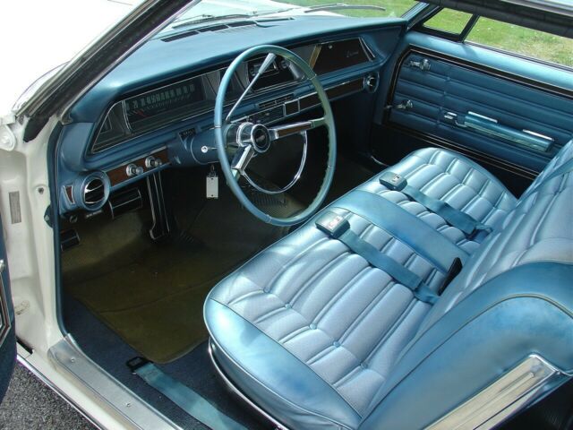 Chevrolet Caprice 1966 image number 4