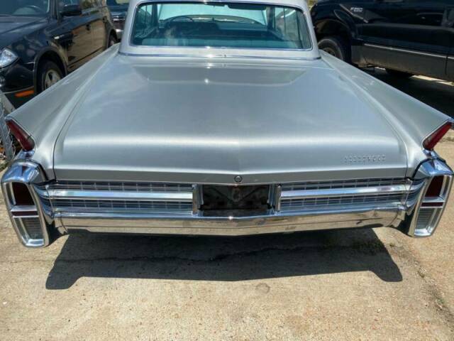 Cadillac Fleetwood 1963 image number 17