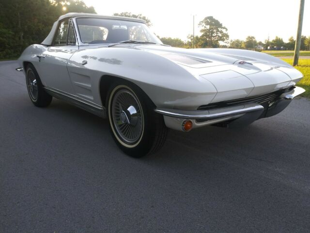 Chevrolet Corvette 1963 image number 13