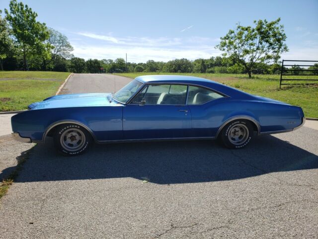 Oldsmobile Delta 88 1967 image number 5