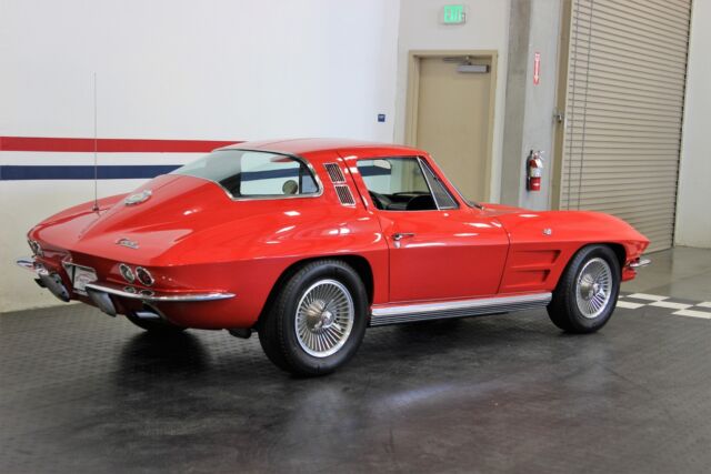 Chevrolet Corvette 1964 image number 28