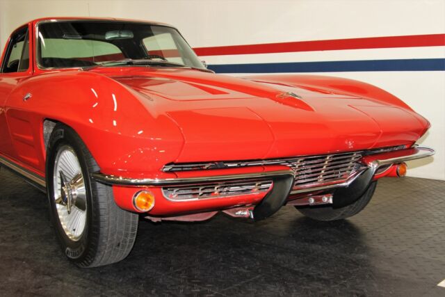 Chevrolet Corvette 1964 image number 31