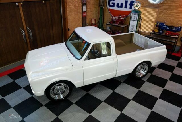 Chevrolet C10 1968 image number 31