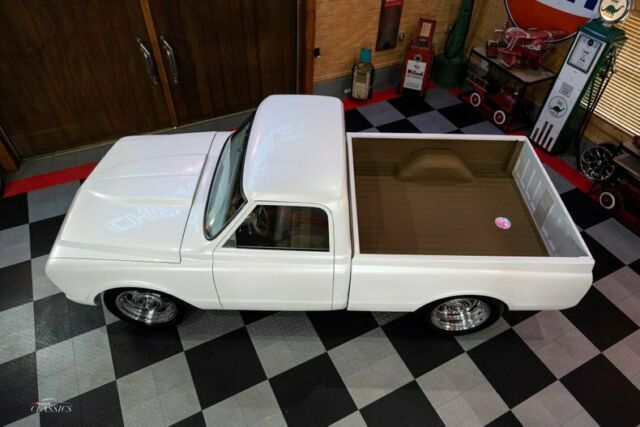 Chevrolet C10 1968 image number 32