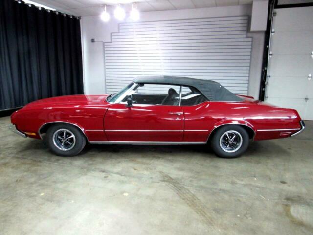 Oldsmobile Cutlass 1971 image number 1