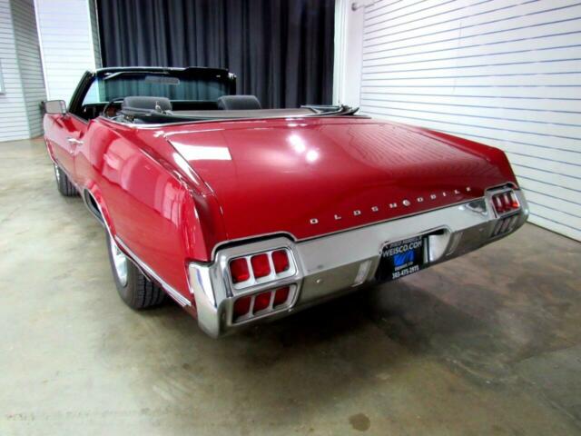 Oldsmobile Cutlass 1971 image number 23