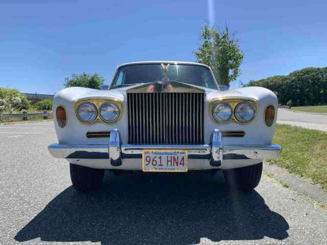 Rolls-Royce Silver Shadow 1972 image number 22