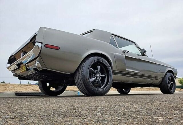 Ford Mustang 1968 image number 17