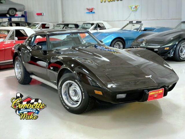 Chevrolet Corvette 1977 image number 0