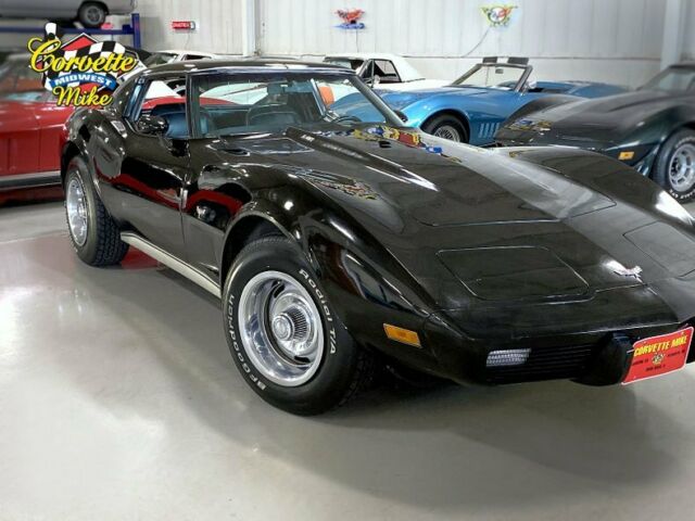 Chevrolet Corvette 1977 image number 15