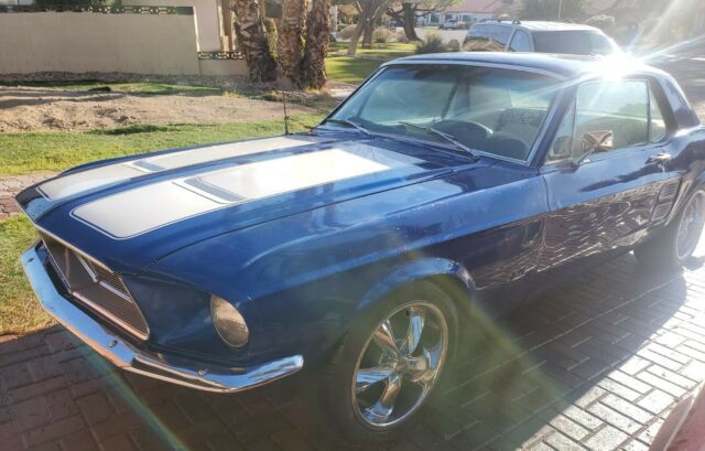 Ford Mustang 1967 image number 0