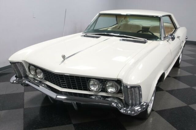 Buick Riviera 1963 image number 20